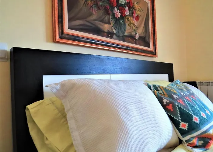 Quarto em Acomodações Particulares Anjos'home