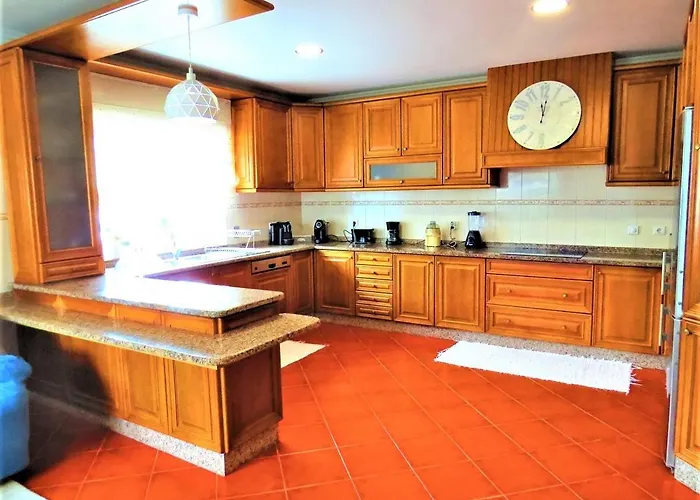 Quarto em Acomodações Particulares Anjos'home