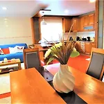 Проживание в семье Anjos'home *