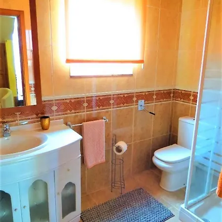 Anjos'home منزل للإقامة *