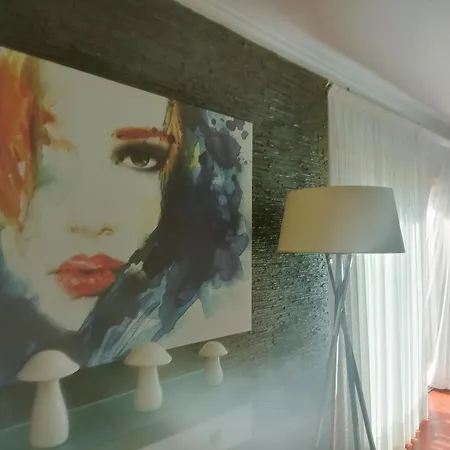 Anjos'home * فيانا دو كاستيلو